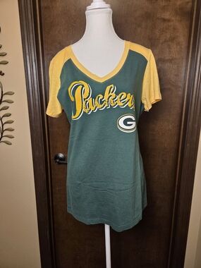 Green Bay Packers V-Neck T-Shirt in Green and Gold